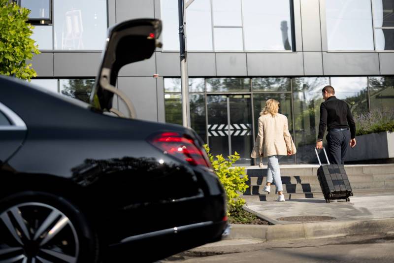 Transfer taxi per hotel a Bergamo - NCC per turisti e ospiti